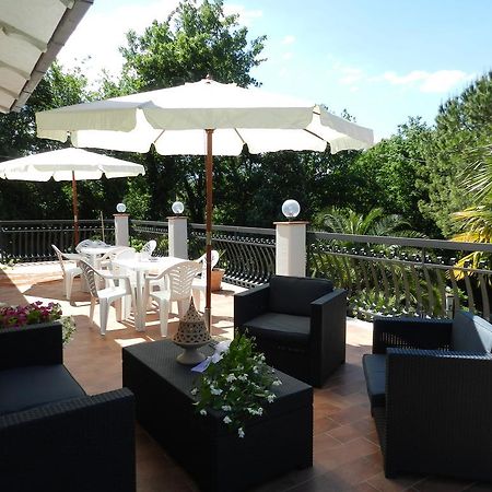 B&B Villa Maria Terni Exteriör bild