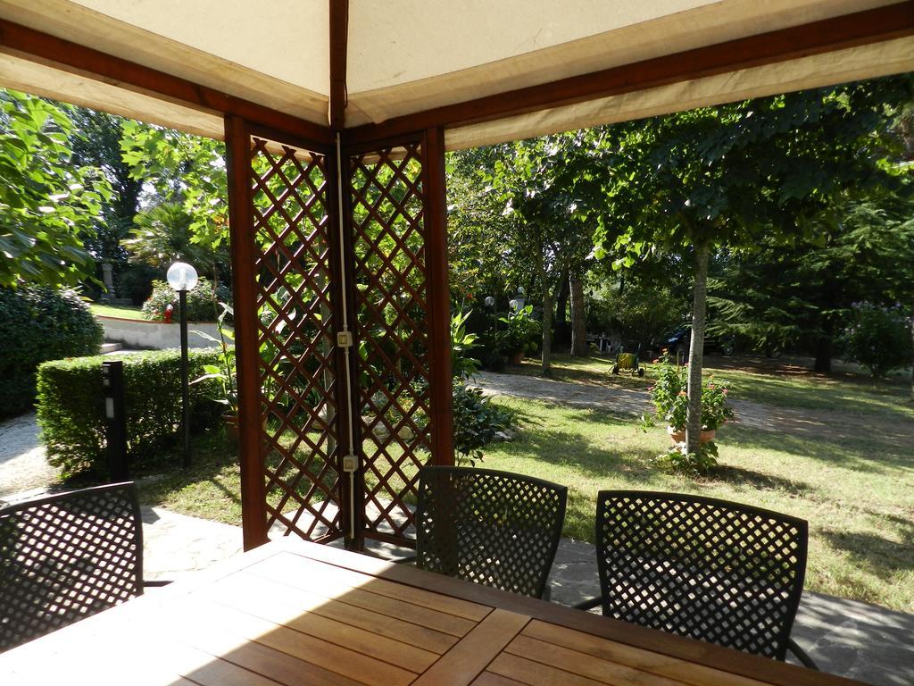 B&B Villa Maria Terni Rum bild