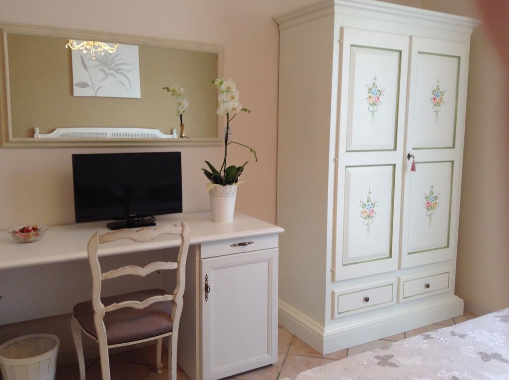 B&B Villa Maria Terni Rum bild