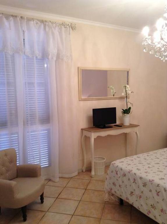 B&B Villa Maria Terni Rum bild